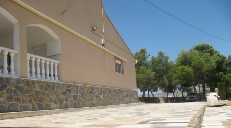Alicante - Monóvar - 7800m2