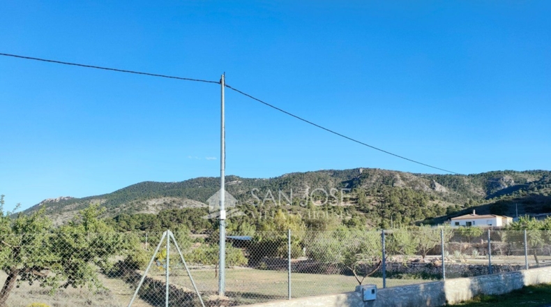 Alicante - Hondón de las Nieves - 3900m2