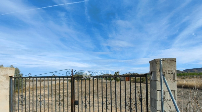Alicante - La Columna - 9720m2