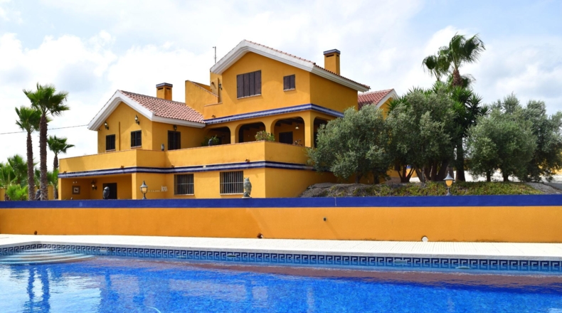 Alicante - San Miguel de Salinas - 11000m2