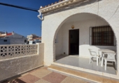 Xalet adossat amb terreny en venda a la España, Torrevella, ref.: TR394357 foto