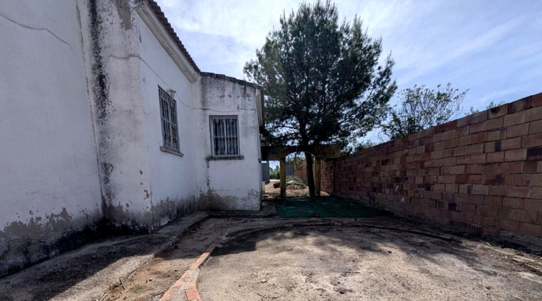 Jaén - Linares - 1847m2