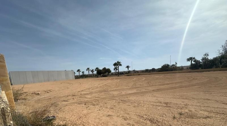Аликанте - Torrevieja - 3500m2