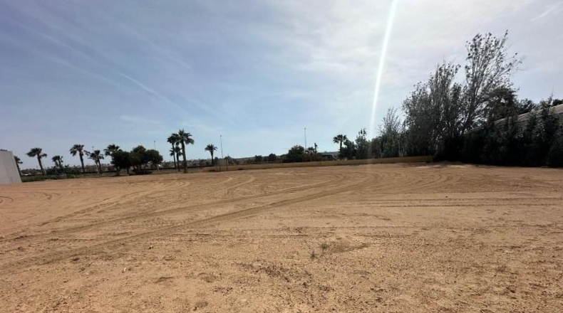 Аликанте - Torrevieja - 3500m2