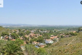 Torrent 1335&nbsp;m²