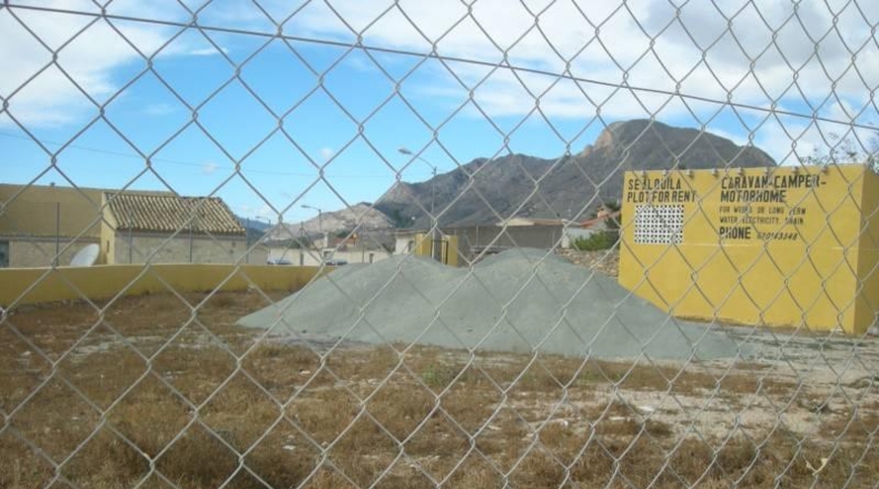 Alicante - Hondón de los Frailes - 700m2