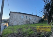 Дом с участком на продажу в городе Vilar de Sarria Фото