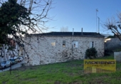 Дом с участком на продажу в городе Vilar de Sarria Фото