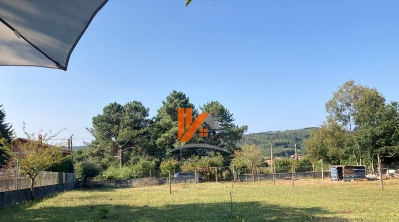 La Coruña - Santiago de Compostela - 3300m2
