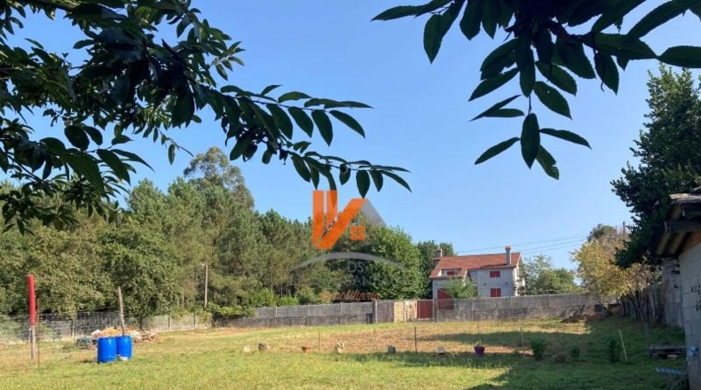 La Coruña - Santiago de Compostela - 3300m2