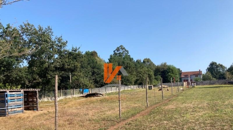 La Coruña - Santiago de Compostela - 3300m2