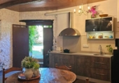 Country house with land for sale on España, Ponferrada, ref: TR403926 photo