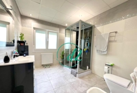 Parada de Amoeiro 1400&nbsp;m² 