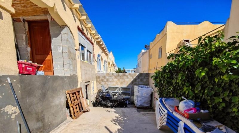 Аликанте - San Miguel de Salinas - 150m2