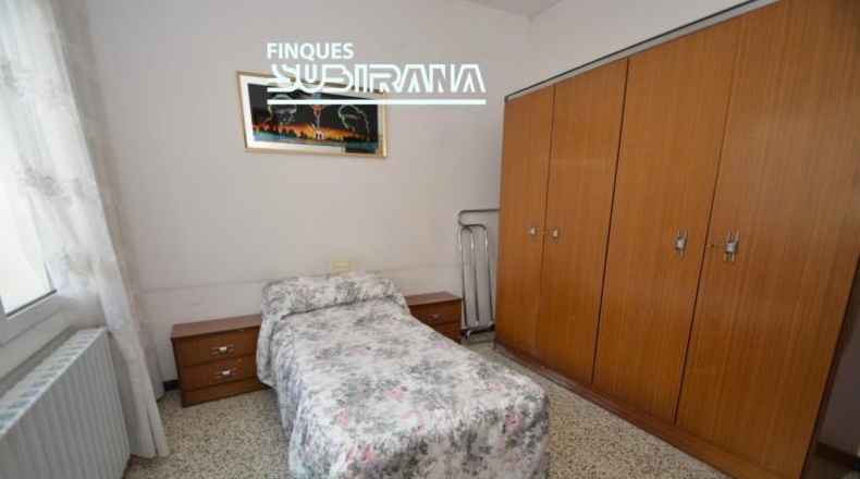 Barcelona - Санта-Маргарита-де-Монбуй - 218m2