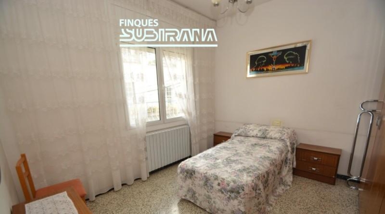 Barcelona - Санта-Маргарита-де-Монбуй - 218m2