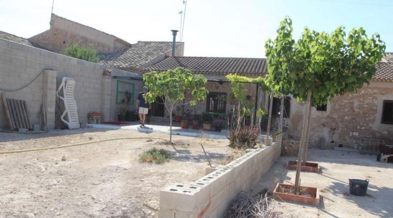 Alicante - Dolores - 3300m2