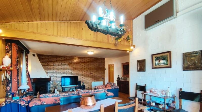Huesca - La Puebla de Castro - 1092m2