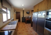 Chalet independiente con terreno en venta en la España, Alicante, ref: TR400794 foto