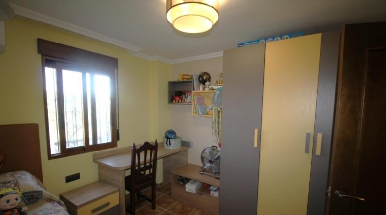 Alicante - Alicante - 3200m2