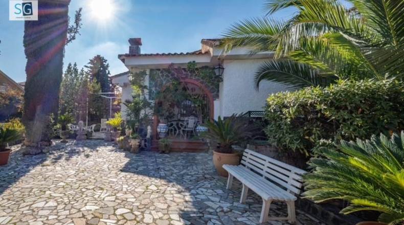 Гранада - Villa de Otura - 742m2