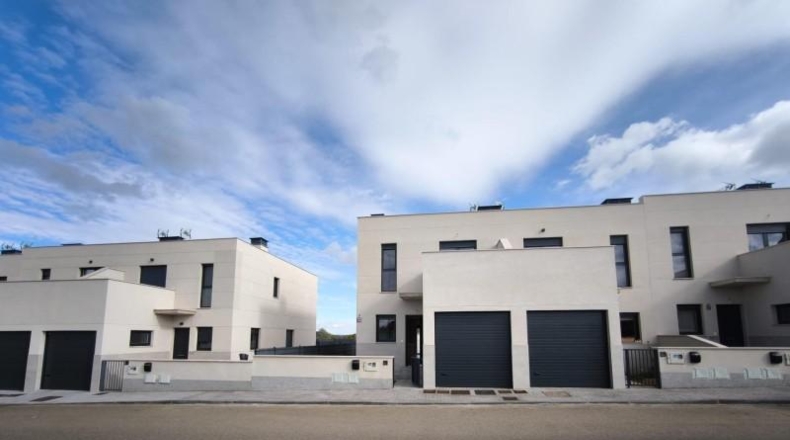 León - Sariegos del Bernesga - 228m2