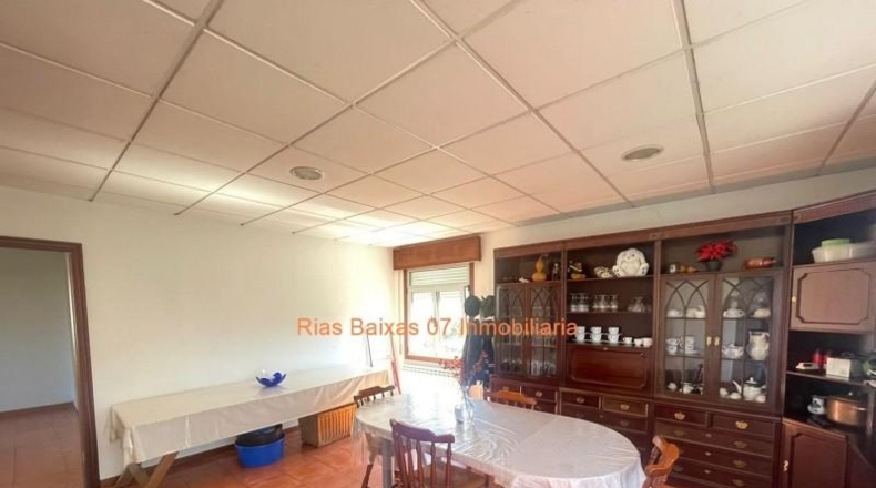 Понтеведра - Porriño - 376m2