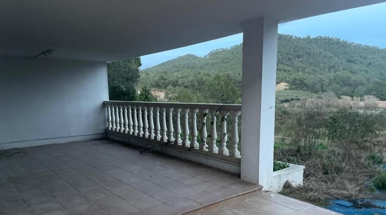 Barcelona - Canyelles - 427m2