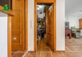 Xalet independent amb terreny en venda a la España, La Zubia, ref.: TR248717 foto