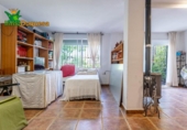 Xalet independent amb terreny en venda a la España, La Zubia, ref.: TR248717 foto
