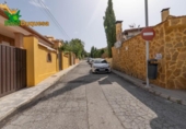 Xalet independent amb terreny en venda a la España, La Zubia, ref.: TR248717 foto