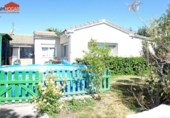 Chalet independiente con terreno en venta en la España, Ávila, ref: TR135223 foto