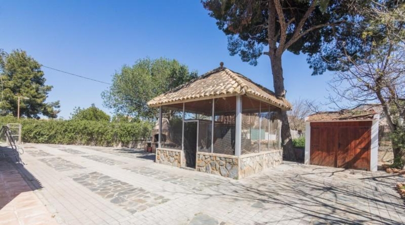 Alicante - Redován - 495m2