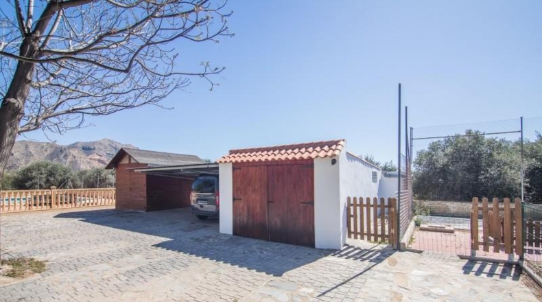 Alicante - Redován - 495m2