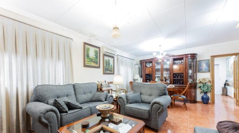 Валенсия - Turís - 1660m2