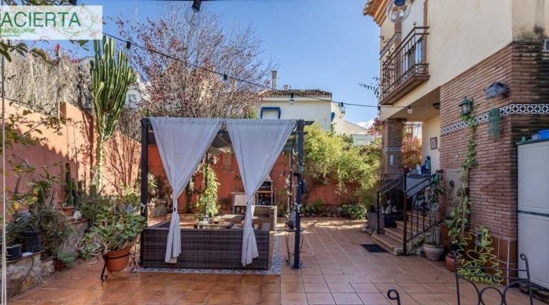 Granada - Huétor Vega - 246m2
