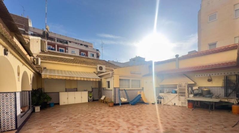 Alicante - Torrevieja - 323m2