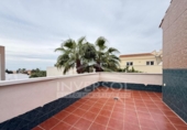 Chalet independiente con terreno en venta en la España, Huércal de Almería, ref: TR358070 foto