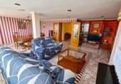 Chalet independiente con terreno en venta en la España, Benidorm, ref: TR400357 foto