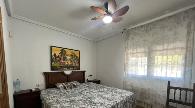 Аликанте - Torrevieja - 827m2