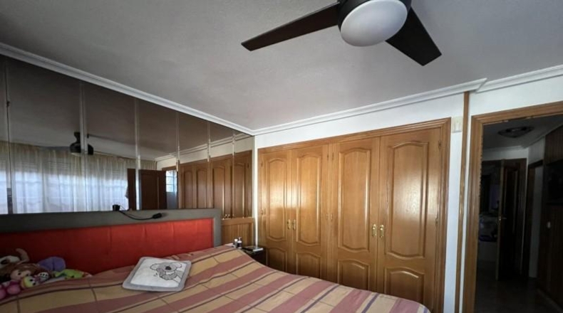 Аликанте - Torrevieja - 827m2
