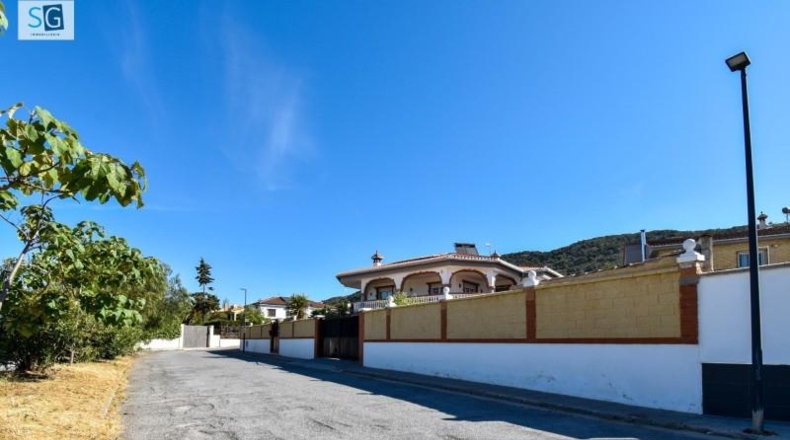 Granada - Padul - 859m2
