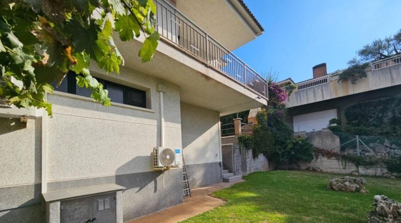 Barcelona - Canovelles - 625m2
