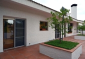 Chalet independiente con terreno en venta en la España, Tortosa, ref: TR133597 foto