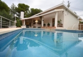 Chalet independiente con terreno en venta en la España, Tortosa, ref: TR133597 foto