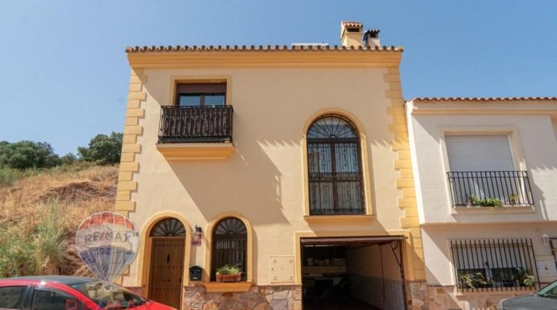 Málaga - Casabermeja - 310m2