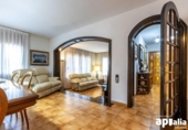 Chalet independiente con terreno en venta en la España, Castellar del Vallès, ref: TR394799 foto