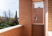 Chalet independiente con terreno en venta en la España, Zaragoza, ref: TR405047 foto