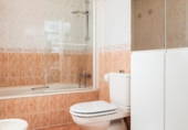 Chalet independiente con terreno en venta en la España, Zaragoza, ref: TR405047 foto