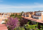 Chalet independiente con terreno en venta en la España, Zaragoza, ref: TR405047 foto